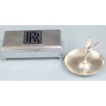 Rolls Royce car showroom or promotional ashtray, diameter 11cm and cigarette box with applied RR