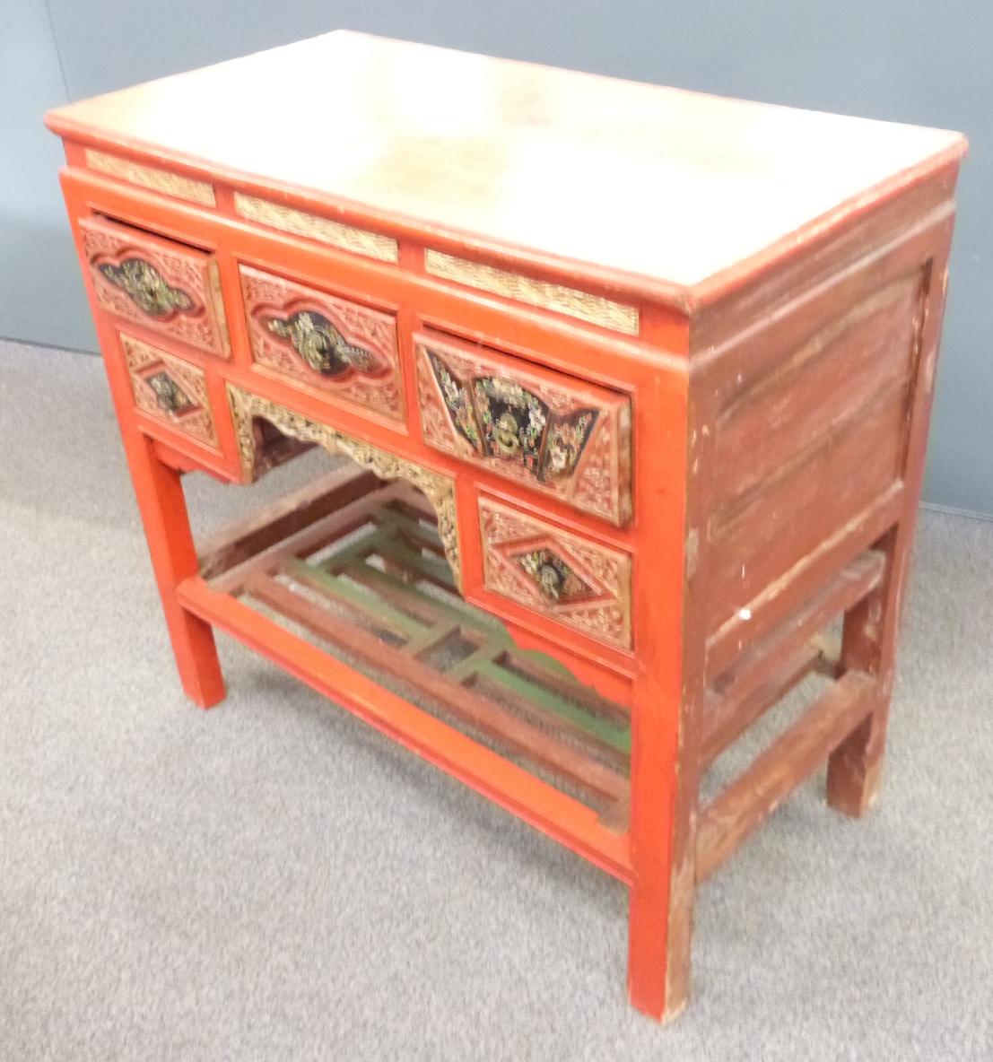 Oriental red lacquer desk with carved and pierced decoration highlighted in gilt and painted - Image 2 of 3
