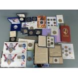 Mixed coinage including silver crown, presentation packs etc