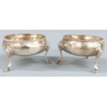 Two Georgian hallmarked silver salts raised on three feet, London 1781 and 1785 maker Thomas