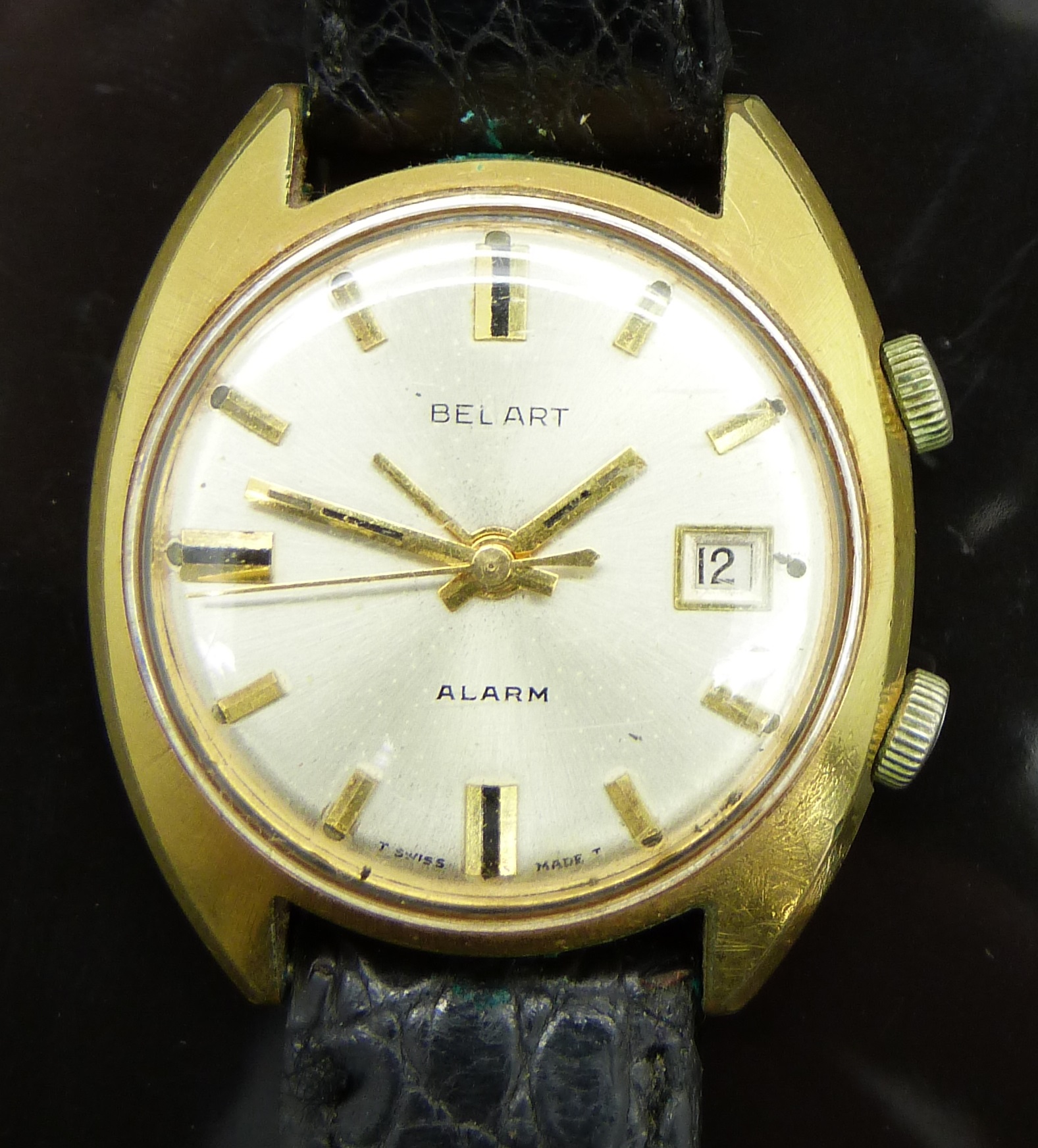 Three gentleman's wristwatches comprising Seiko SQ ref. 7123-8300-P, Belart Alarm and a Poljot, - Image 4 of 7