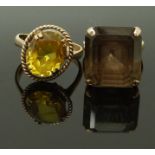 Two 9ct gold rings set with quartz, size O & F/G, 11.25g