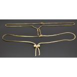 A 9ct bow necklace and 9ct gold knot necklace, 7.5g