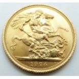 QEII 1974 second head gold full sovereign