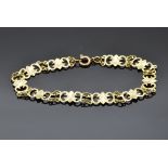 A 9ct gold bracelet made up of bright cut links, 3.4g