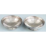 Pair of Japanese white metal pedestal bowls, marked to underside CPO Silver 990 Toyokoki, diameter