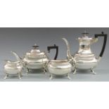 Walker & Hall George V hallmarked silver four piece teaset, Sheffield 1919, height of tallest