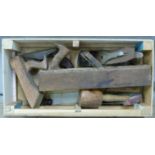 Woodworking planes including Record 4 1/2 and other woodworking tools