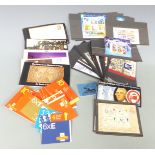 Great Britain booklets, sponsored booklets and stockcards of mint QEII stamps and minisheets