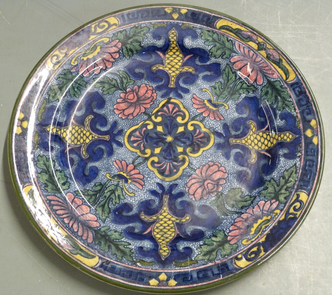 Wedgwood meat plate, Royal Doulton 'Persian' plate, Goebel Hummel figures, George Jones Abbey - Image 7 of 8