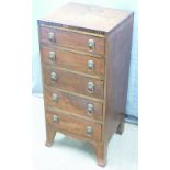 Victorian mahogany collector's chest of five graduated drawers, W 39.5 D 35 x H 83cm