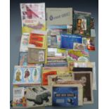 Large quantity of cigarette and trade cards including Senior Service, Player's & Wills, most in