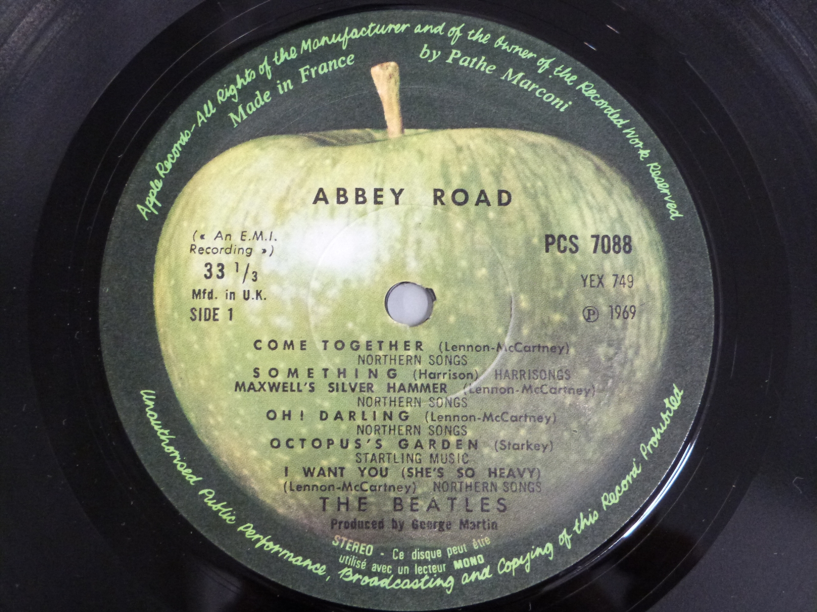 The Beatles - Abbey Road (PCS7088), three copies, all appear VG/Ex - Image 3 of 3