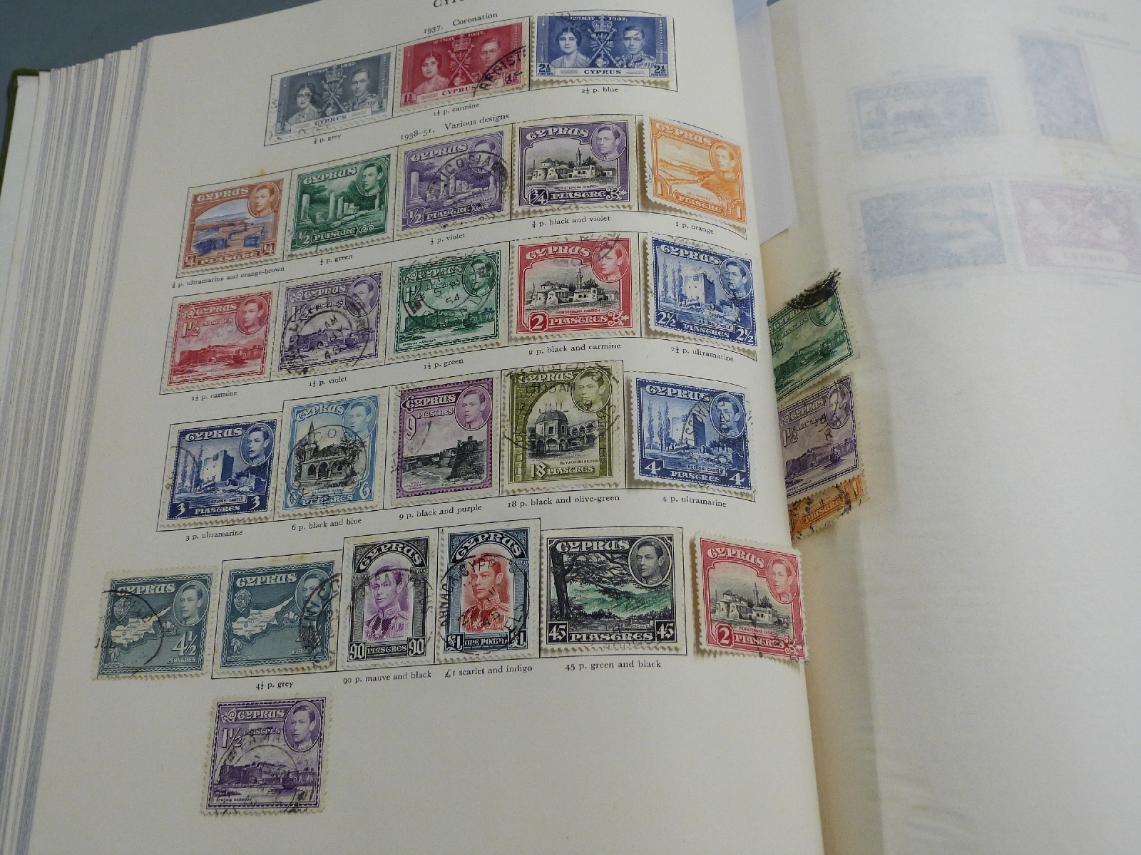 King George VI album of mint and used Commonwealth stamps - Image 3 of 5