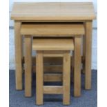 Modern oak nest of tables, width of largest 52cm