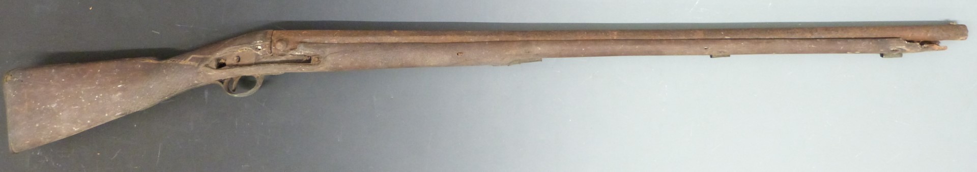 Large flintlock converted to percussion gun with chequered grips and 41 inch part octagonal - Image 2 of 4