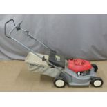 Honda HRB 423 petrol lawnmower