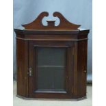 A 19thC glazed mahogany hanging corner cupboard, W58 x H70cm