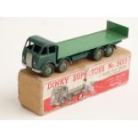 Dinky Supertoys diecast model Foden Flat Truck with Tailboard, green cab and pale green bed and