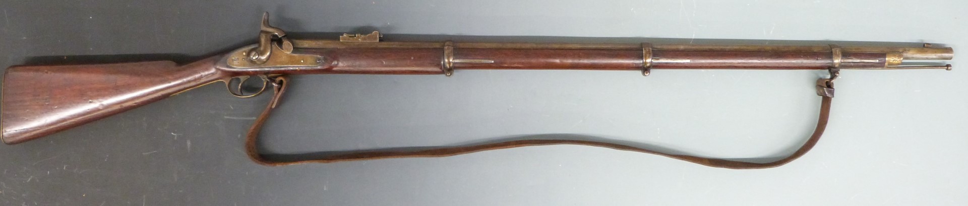 Enfield pattern three band percussion hammer action gun with 1827 Tower and crown over VR cypher - Image 2 of 9
