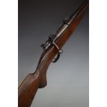 Mauser 7.62/ .308 bolt action sporting rifle with chequered semi-pistol grip and horn tipped forend,