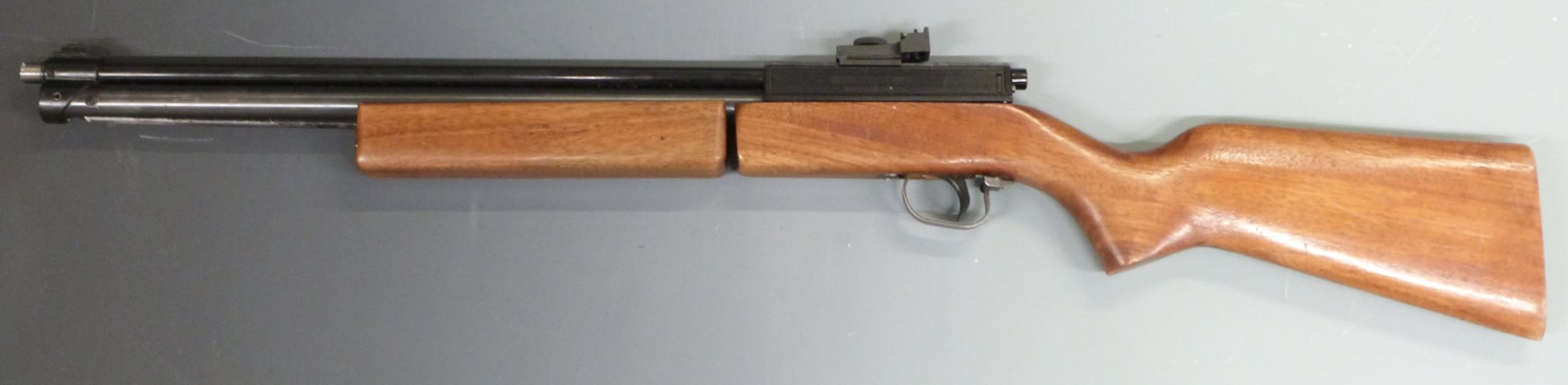 Sharp Innova II Japanese .22 air rifle with semi-pistol grip, adjustable trigger and adjustable - Image 2 of 3