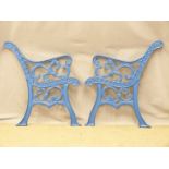 A pair of cast iron bench ends, H78cm