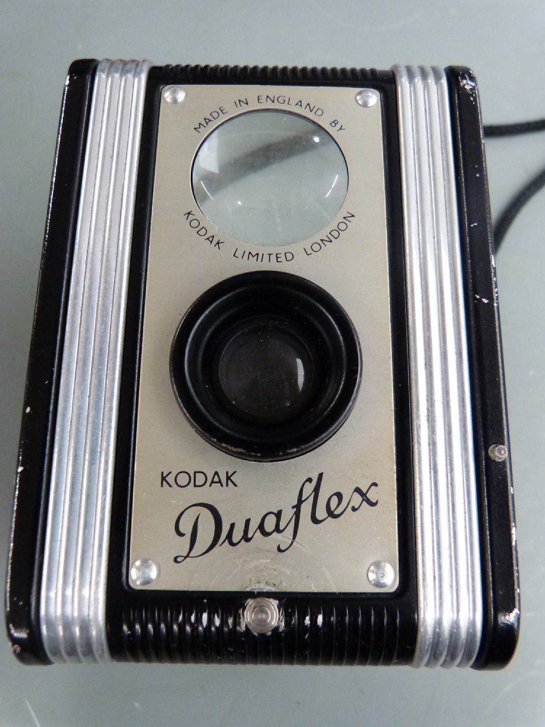 Kodak Duaflex camera in canvas pouch and a pair of binoculars - Image 3 of 6