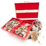 A collection of jewellery including vintage brooches including Hollywood, beads, crystal necklace,