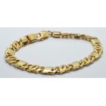 An 18ct gold curb link bracelet, 42g