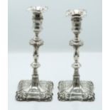 Goldsmiths and Silversmiths Company pair of Edward VII hallmarked silver candlesticks, London