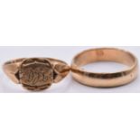 A 9ct gold signet ring and a 9ct gold band, 3.5g, sizes J and I