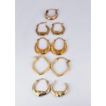 Four pairs of 9ct gold earrings, 3g