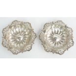 Pair of Edward VII hallmarked silver bon bon dishes with pierced scrolling rims, Birmingham 1901