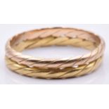 An 18ct gold bi-coloured rope twist ring, 2.2g, size K