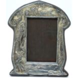 Art Nouveau hallmarked silver easel backed photograph frame to suit 6 x 4 inch photo, Birmingham