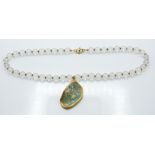 A rock crystal necklace with Roman glass pendant