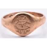 A 9ct rose gold signet ring, 3.1g, size L