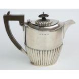 Edward VII hallmarked silver teapot with reeded lower body, Birmingham 1903 maker William Devenport,