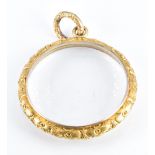 Victorian 9ct gold locket, diameter 3cm