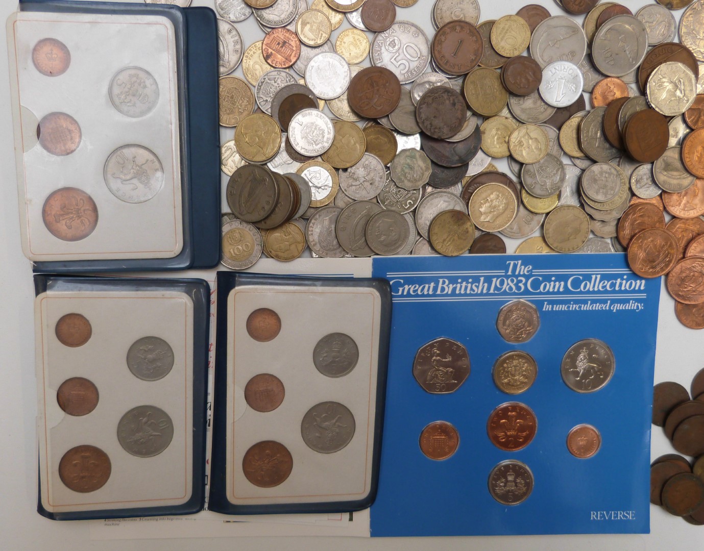 An amateur collection comprising UK sundry coinage George II onwards, overseas 19thC onwards, modern - Image 2 of 5
