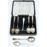 Six hallmarked silver teaspoons and a hallmarked silver pusher, weight 126g