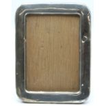 George V hallmarked silver oak easel back photograph frame to suit 6 x 4 inch photo, Birmingham 1918