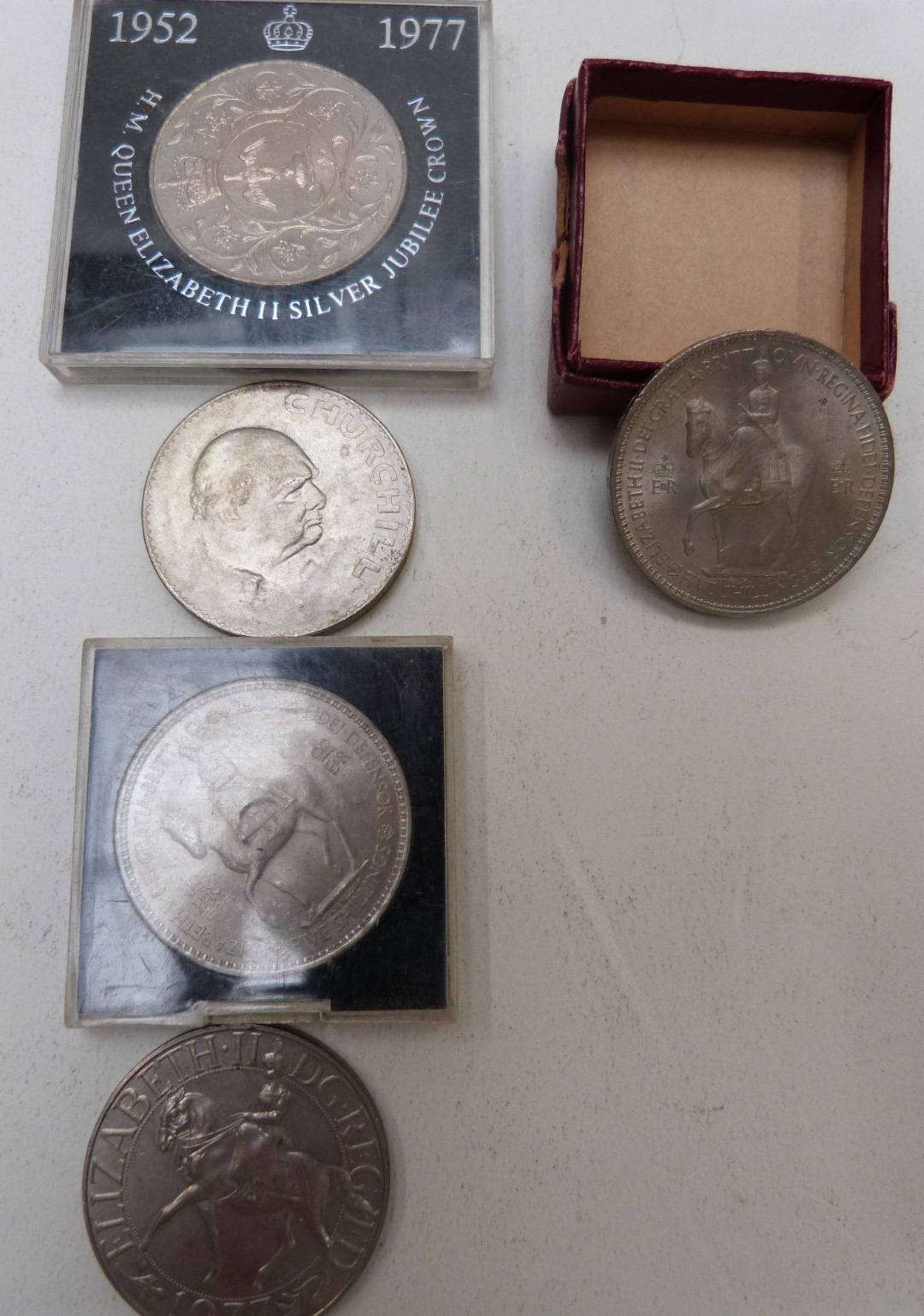 An amateur collection of UK and overseas coinage, late 18thC/19thC onwards, together with a - Image 4 of 8