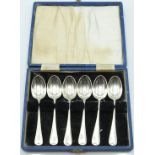 Cased set of hallmarked silver teaspoons, Sheffield 1950 maker Thomas Bradbury & Son, 82g