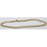 A 9ct gold curb link bracelet, 4.2g