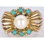 A 9ct gold ring set with a pearl and turquoise, 6.1g, size R