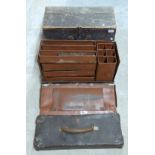 Fold-out toolbox with lift-out trays and wooden case  COLLECTING - SENDING SOMEONE