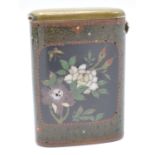 Chinese cloisonné enamel vesta with butterfly cap release button, 4.5cm