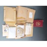 A large quantity of loose GB stamps on paper and a quantity of loose stamps in packets